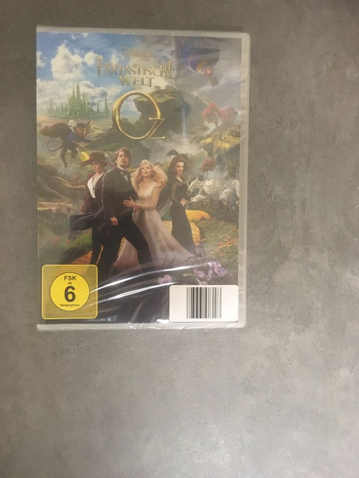 Disney-Film Die fantastische Welt von Oz DVD in Dieburg