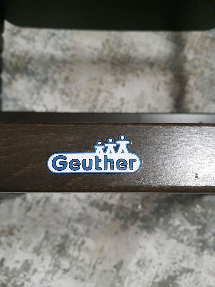 Kinderstuhl von Geuther aus Echtholz in Frankfurt am Main