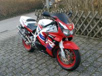 Honda CBR 900 RR SC33 97' Baden-Württemberg - Köngen Vorschau