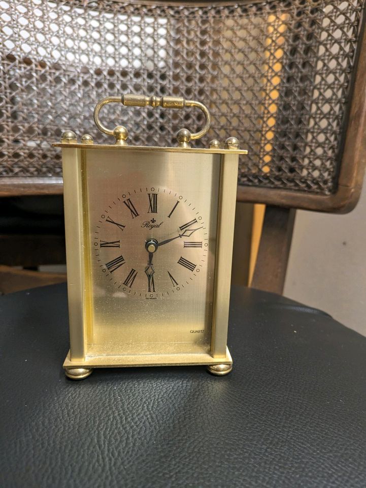 Uhr gold Standuhr klein in Herdecke