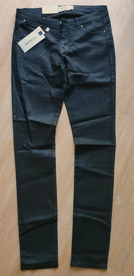 Jeans Vero Moda schwarz Gr.40/34 NEU in Göttingen