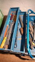 Werkzeugkiste mit diversen Werkzeuge Nordrhein-Westfalen - Menden Vorschau
