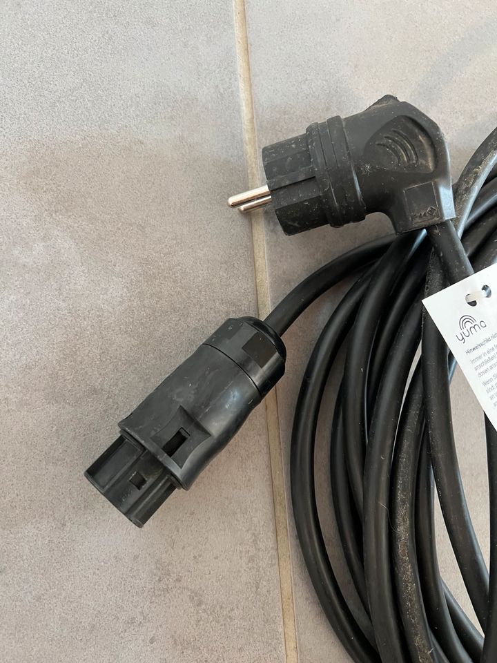 Balkonkraftwerk: 10 m Kabel BC01 auf Schuko in Langen (Hessen)