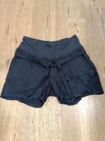 unstandsshorts Shorts h&m Mama gr. 40 schwarz Bayern - Reisbach Vorschau