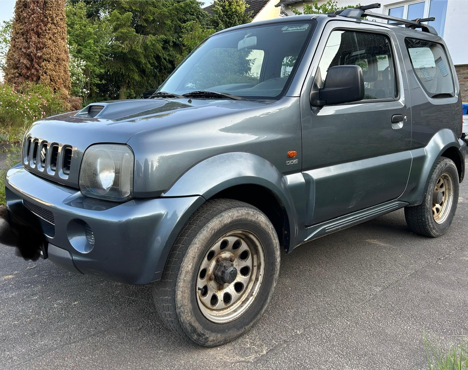 Abbildung des Autos Suzuki Jimny 1.5 DDIS