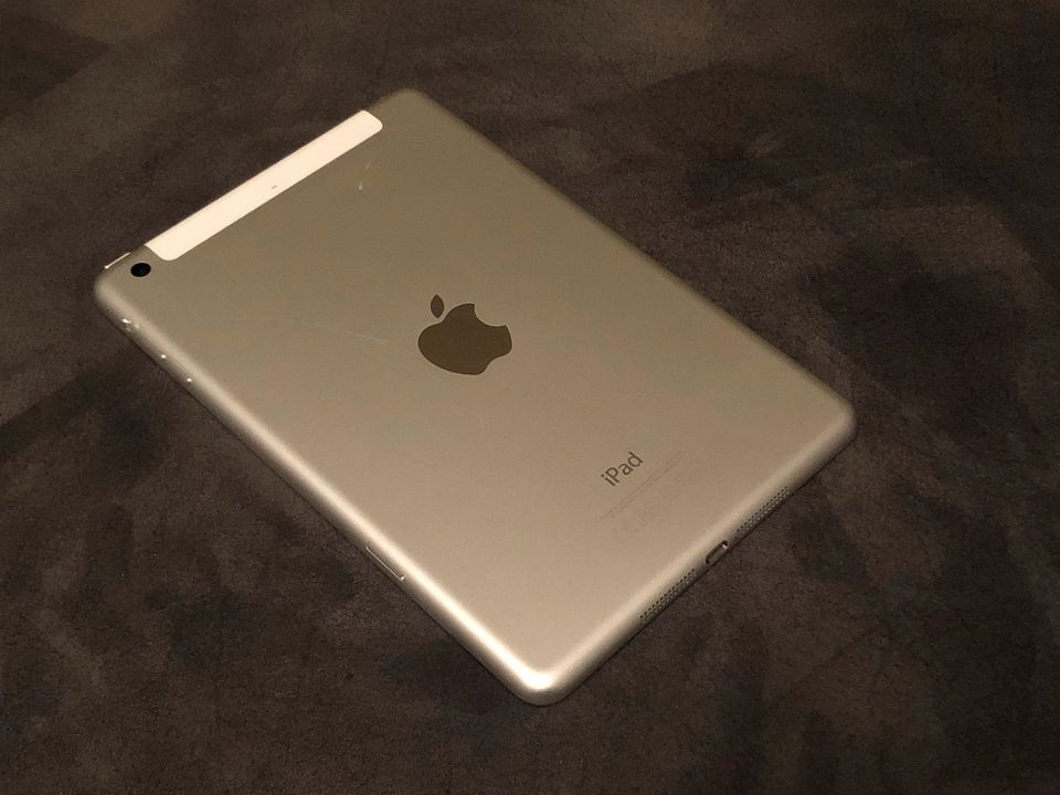 Apple iPad mini 3 64GB Wi-Fi + Cellular in Wendelstein