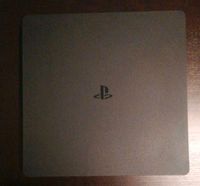 PlayStation 4 Slim mit Controller Kreis Pinneberg - Halstenbek Vorschau