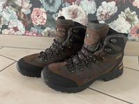 Herren Outdoorschuhe Wanderschuhe Trekkingstiefel McKinley Gr. 44 Sachsen - Pulsnitz Vorschau