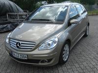 Mercedes B200 Diesel AHK Parktronic-System PTS (vorn und hinten) Bayern - Dittelbrunn Vorschau