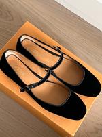 Tod’s Mary Jane Ballerina Velours Hamburg-Nord - Hamburg Winterhude Vorschau
