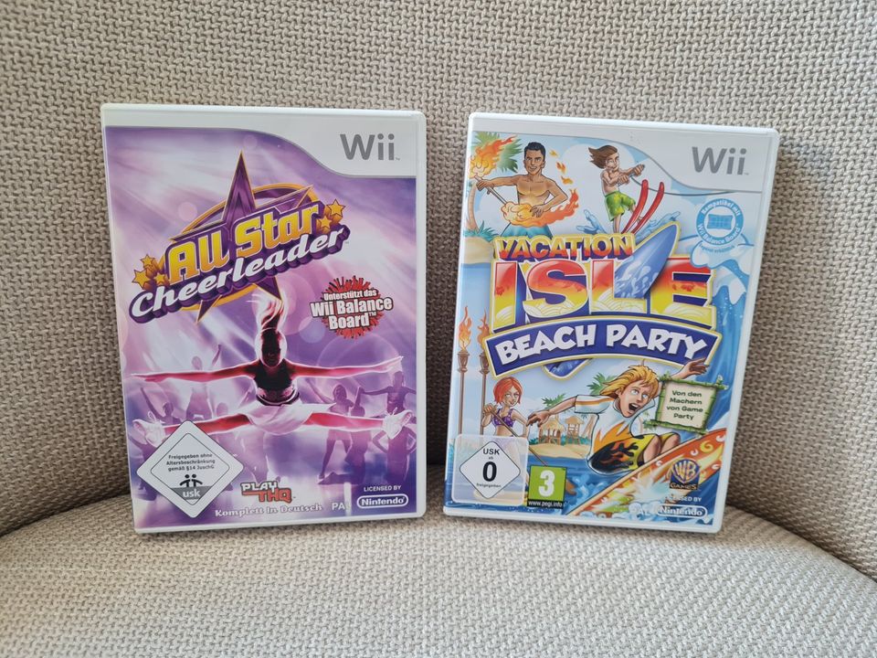 Wii Spiele (Beachparty, Cheerleader) in Halle