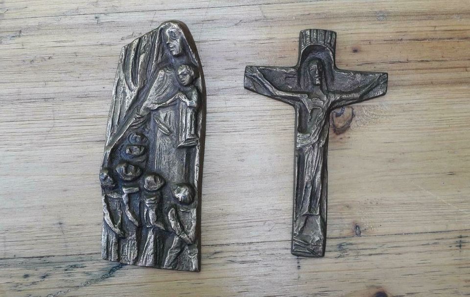 Messing Bronze ? kirchliche Kunst Kreuz Schutz beschützen in Osterwieck