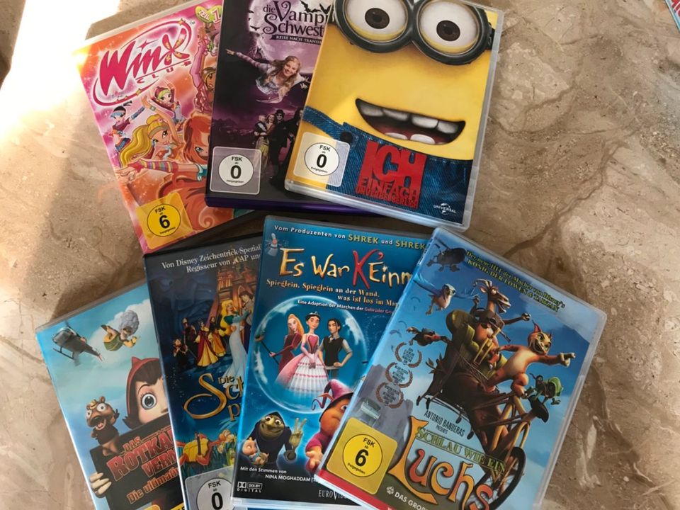 Kinderfilme Paket 33 DVDs mit Cinderella, Jumanji, Maulwurf u.v.m in Schlema