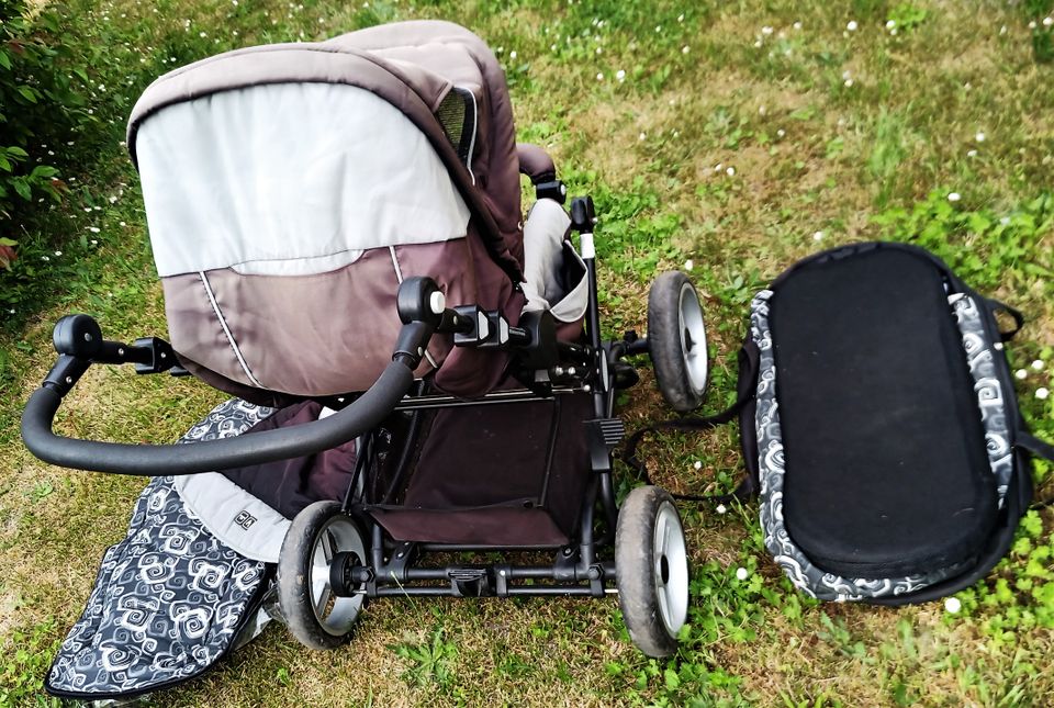 Kinderwagen in Oschatz