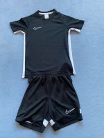 Nike Dri-Fit Gr. 128-137 Niedersachsen - Lilienthal Vorschau