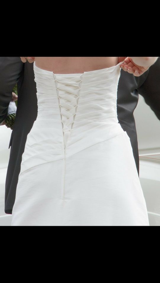 Hochzeitskleid Ivory (Größe 36) in Duderstadt