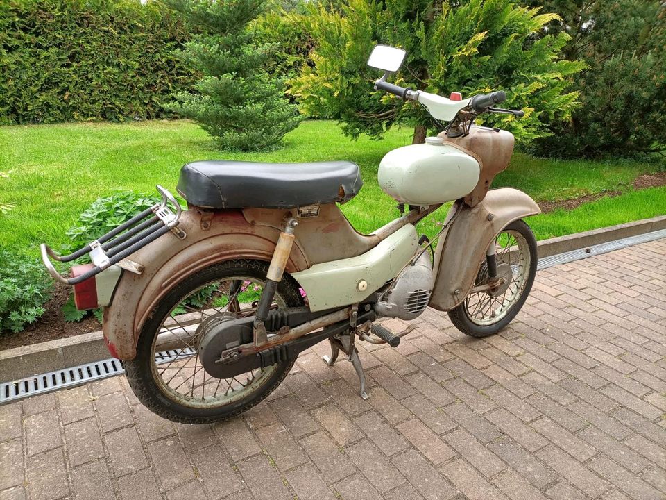 Simson Star mit KBA Papiere in Jahnsdorf