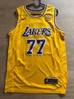 Los Angeles Lakers Trikot Doncic #77 Größe L Niedersachsen - Celle Vorschau