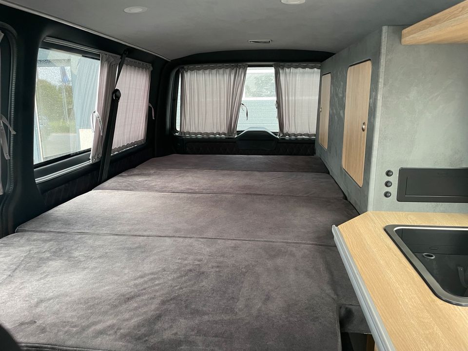 VW T6 Lang Camper Wohnmobil 5-Sitze 102PS Leder in Mönchengladbach