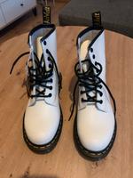 Dr. Martens 1460 Schnürstiefel Gr.38 NEU Sachsen - Zwickau Vorschau