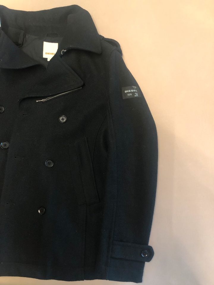 Diesel Black Trenchcoat in Mainz