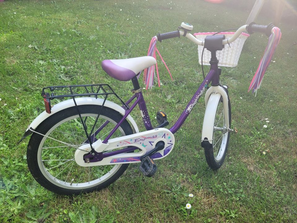 Mädchen Fahrrad 16 Zoll lila weiß in Nürnberg (Mittelfr)