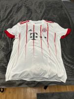 FC Bayern XL - Trikot 17/18 München - Allach-Untermenzing Vorschau