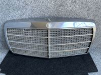 Mercedes-Benz W126 Kühlergrill Grill Frontgrill Hessen - Hanau Vorschau