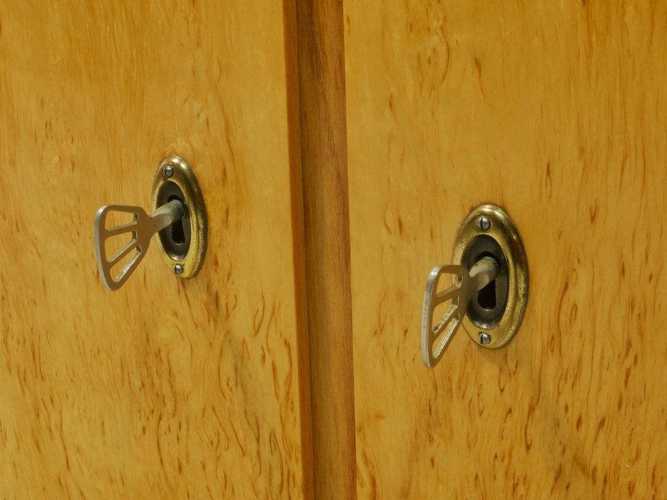 Vintage Highboard / Bücherschrank, 60er Jahre in Oelsnitz / Vogtland