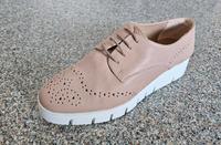 Unisa Loafer Schnürer Budapeschter Neu, Nude, Leder Gr.39 Wandsbek - Hamburg Eilbek Vorschau