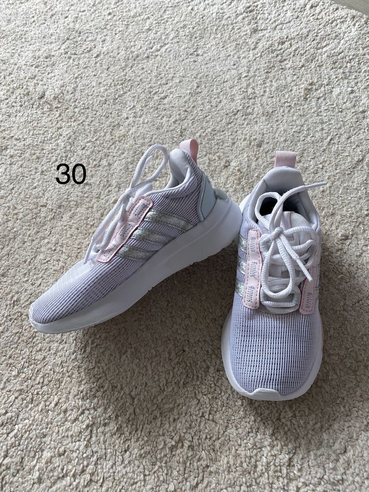 Adidas Racer TR21 Turnschuhe Weiß/Rosa/Silber in Schwabmünchen