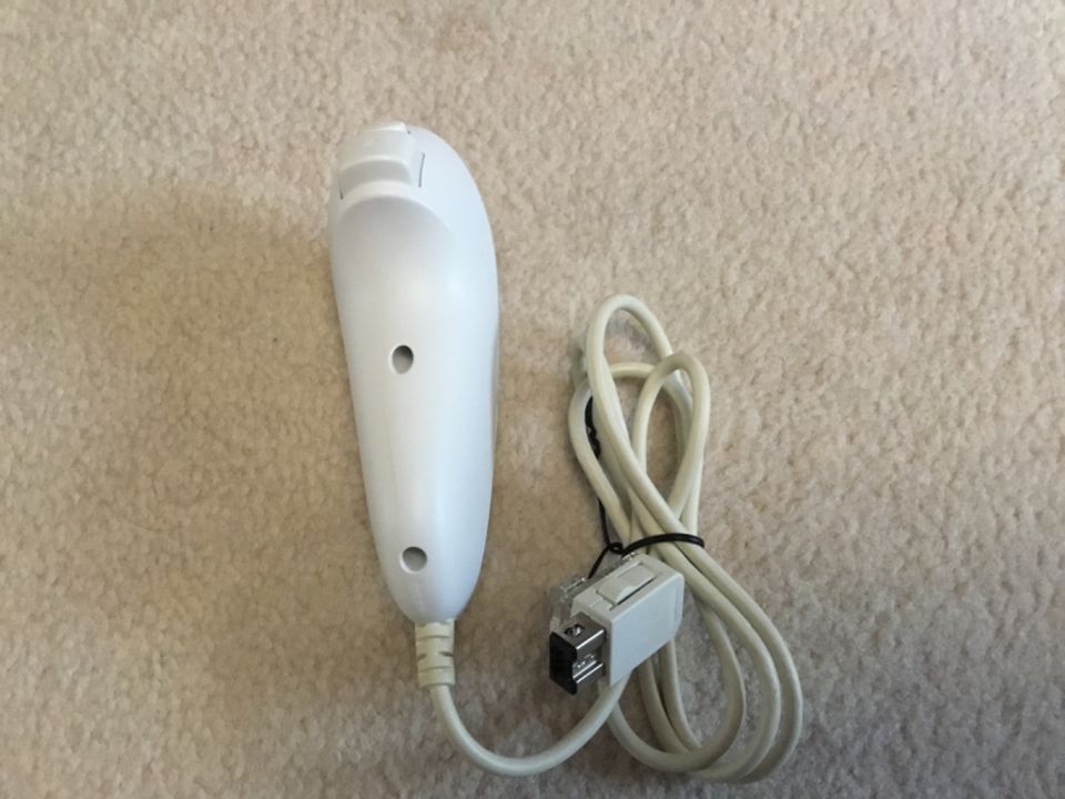 Nintendo Wii Nunchuck/Nintendo Wii Balannce Board /Top Zustand in Kiel