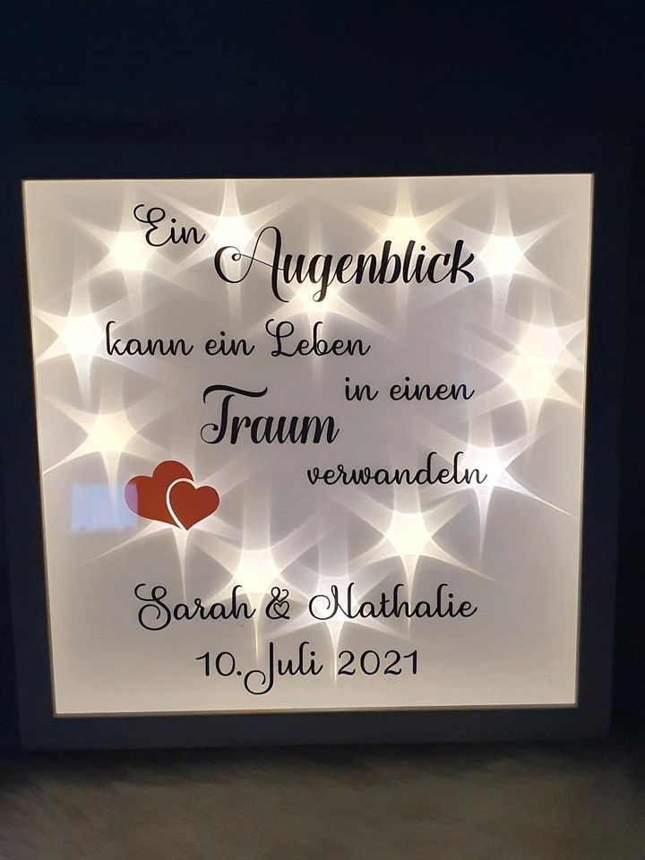Beleuchteter Bilderrahmen, Leuchtrahmen Hochzeit, personalisiert in Oberhausen