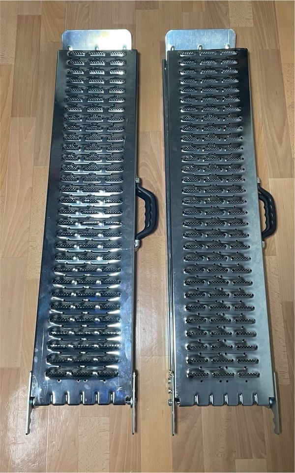 2x Auffahrrampe fahrbare Rampe max.400kg Laderampe NEU in Soltau