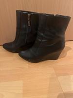 Buffalo Stiefelette Keilabsatz schwarz Gr. 39 TOP Nordrhein-Westfalen - Hürth Vorschau
