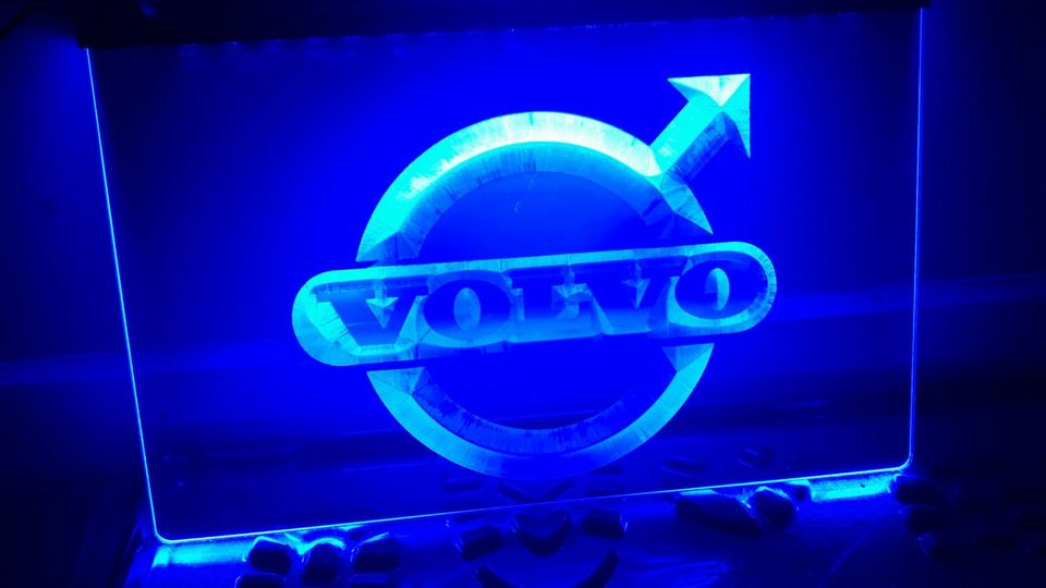 Volvo LED Leuchte neu blau Lampe Netzteil in Berlin