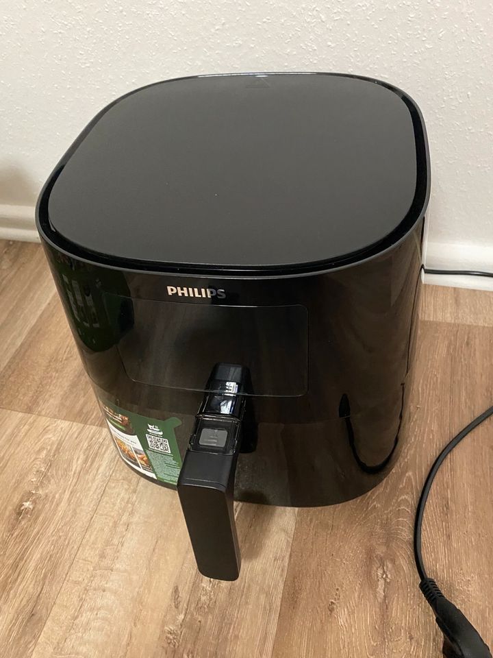 Philips Airfryer 6,2L in Berlin