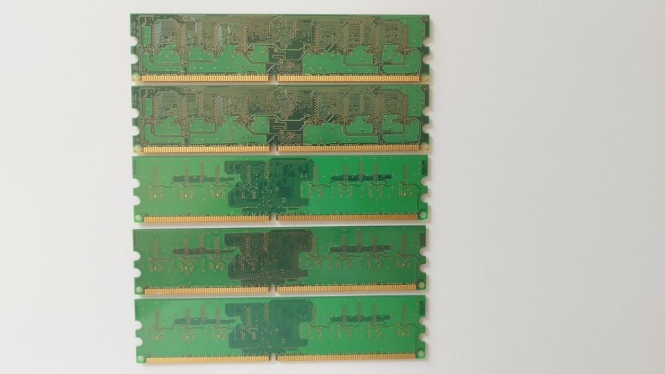 1GB DDR2 RAM Speicher 667MHz PC2-5300U RAM Speicher Samsung Hynix in Blankenfelde-Mahlow
