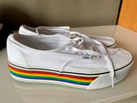 VANS Sneaker Pride Edition Gr. 46 Hamburg-Nord - Hamburg Dulsberg Vorschau