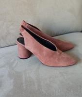 COS Schuhe Sandalen Pumps Echtleder Gr.41 Frankfurt am Main - Innenstadt Vorschau