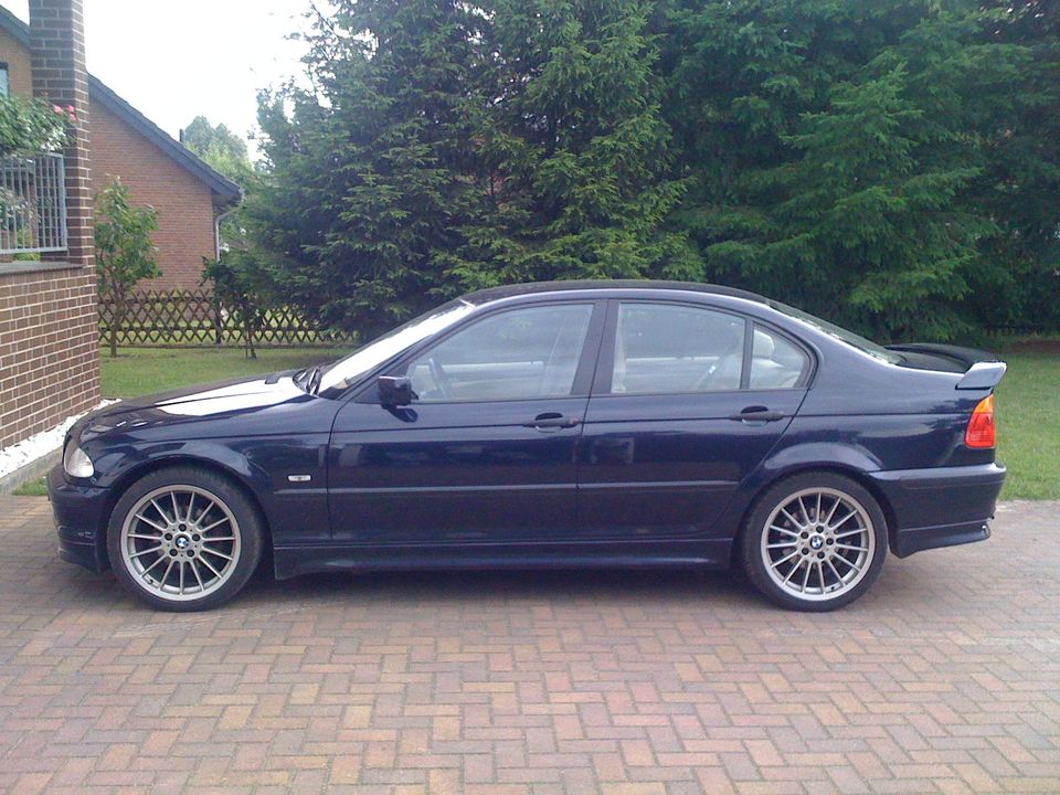 BMW E46 320d 1. Hand TÜV neu Sehr gepflegt M Technic Orient-blau