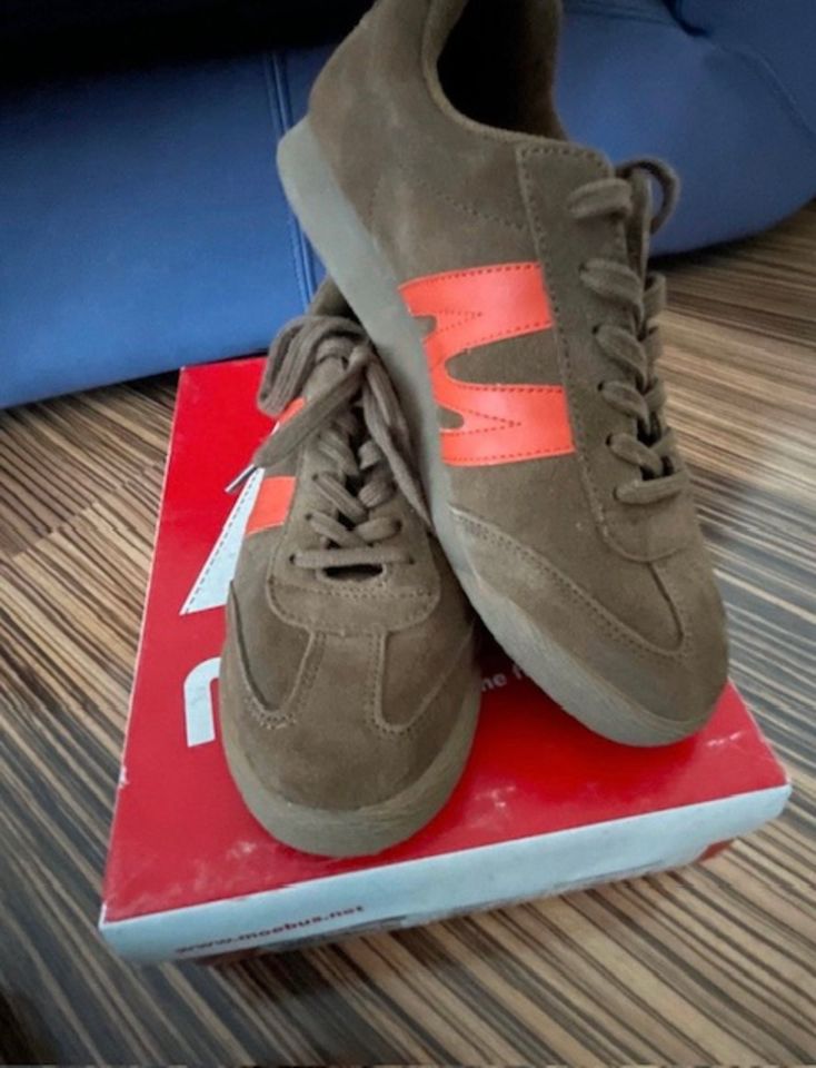 Sneaker Möbus, Modell Rasant, Größe 37, brown/orange in Lübeck