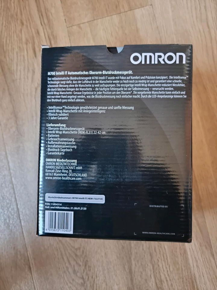 OMRON Blutdruckmessgerät M700 Intelli IT NEU in Düsseldorf