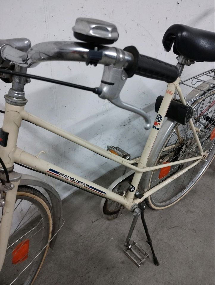 Retro Fahrrad Augusta in Erding