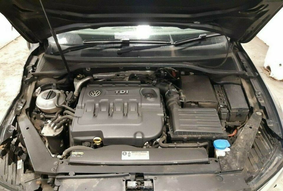 Motor VW Passat 2.0 MK7 14- CRLB 109.733 KM inkl. Versand in Leipzig