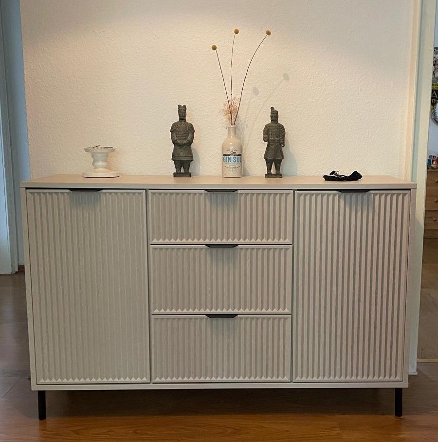 Sideboard LINKI beige 3 Schubladen 2 Türen neu verpackt Schrank in Köln