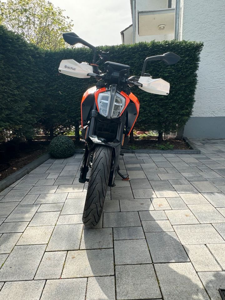 KTM Duke 125 in Raunheim