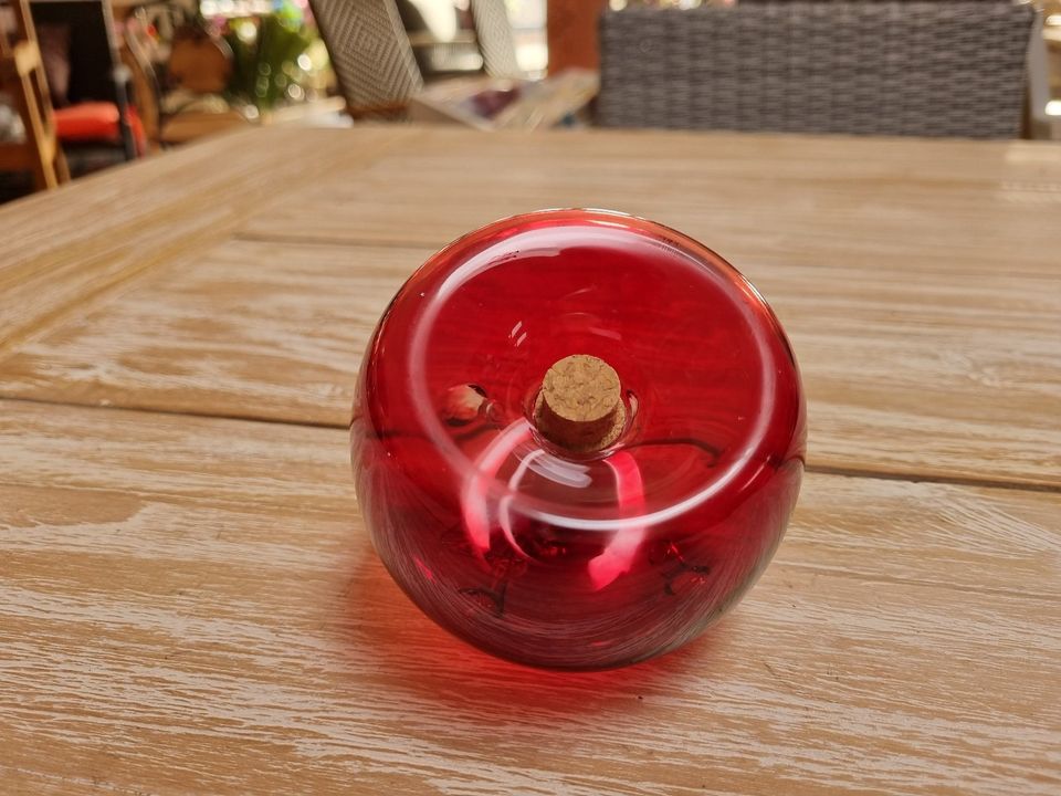 1x Fruchtfliegenfalle Apfel aus Glas Obstfliegen rot in Halle