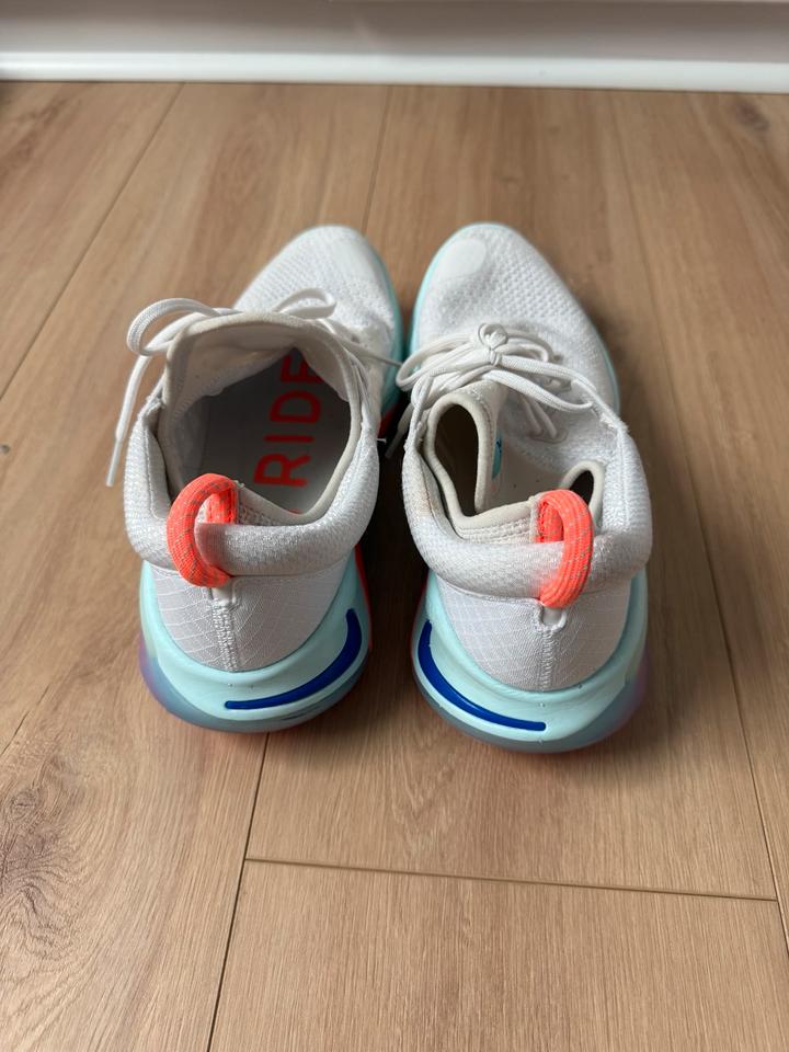Nike Joyride Run Flyknit für Herren, weiß, Gr. 43 (sehr gut) in Schwedeneck