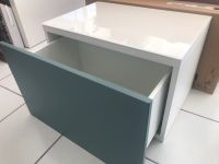 Ikea Besta Schrank weiß 60 x 40 cm, Schublade Glasplatte Nordrhein-Westfalen - Iserlohn Vorschau